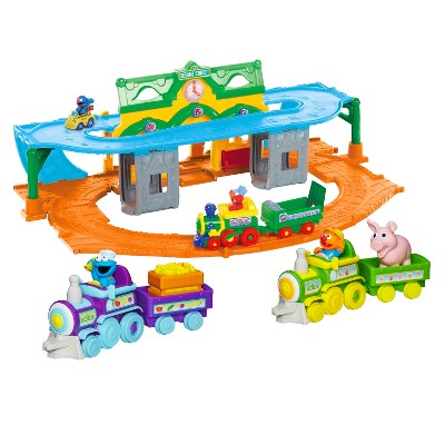 elmo train set