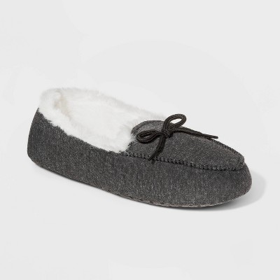 boys slippers size 10