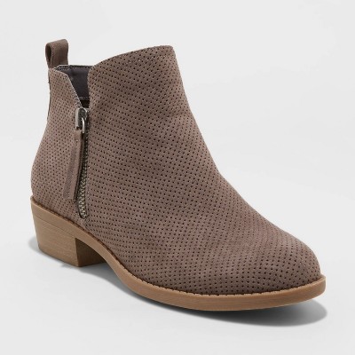 shoes and boots online