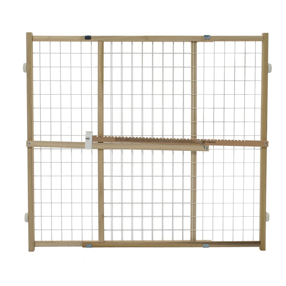 GMI 24 Inch GuardMaster II Standard Wire Mesh Baby and Pet Gate