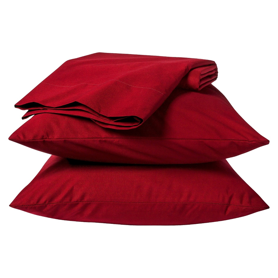 Room Essentials Easy Care Pillowcase Set   Carment Red (Standard)