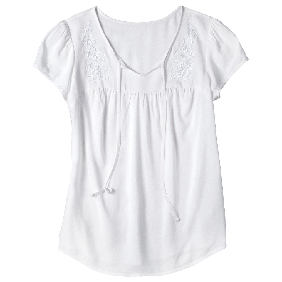 Mossimo Supply Co. Juniors Challis Embroidered Top   Fresh White M(7 9)