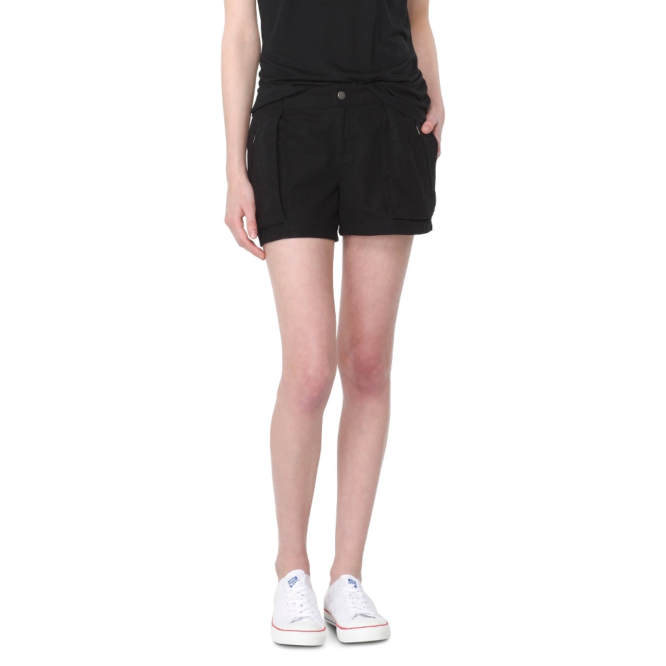 Converse One Star Womens Roni Short   Black 12