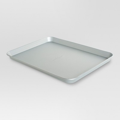 Threshold baking clearance pans