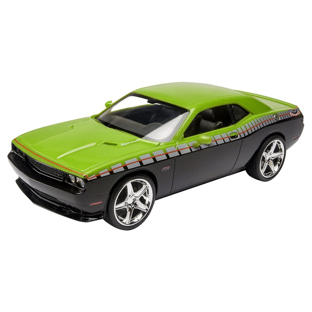 Revell Foose 2013 Challenger SRT8 Model Kit