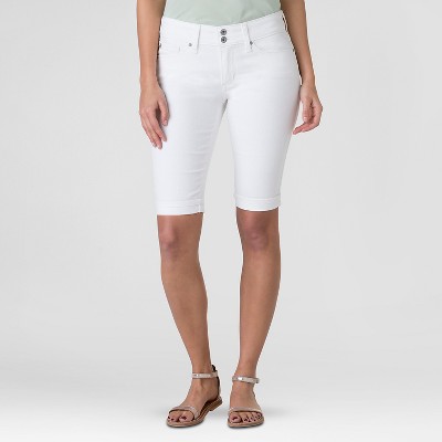 DENIZEN® from Levis® Womens Modern Skinny Shorts White 16 – Target  Inventory Checker – BrickSeek