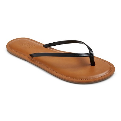 mossimo black flip flops