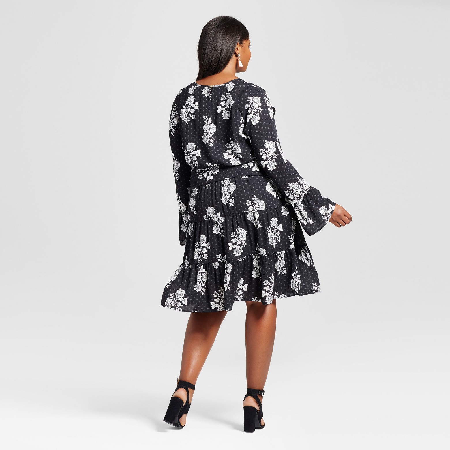 https://www.target.com/p/women-s-plus-size-ruffle-easy-waist-floral-dress-ava-viv-153-black-2x/-/A-52459078?ref=tgt_adv_XS000000&AFID=google_pla_df&CPNG=PLA_Women+Shopping&adgroup=SC_Women&LID=700000001170770pgs&network=g&device=c&location=9025856&gclid=CjwKCAjwhOvPBRBxEiwAx2nhLoyJcmA4AWMcfmzt4DnKwk2yP3dyw6xrdmnthaag9DrTTrX7SyrRvhoC7e8QAvD_BwE&gclsrc=aw.ds