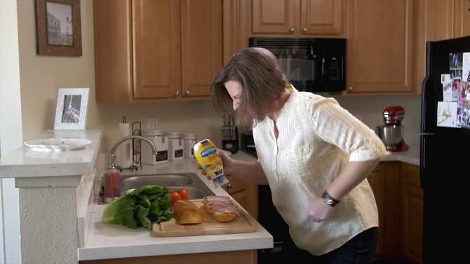 Best Foods Light Mayonnaise Squeeze, 2 of 10, play video