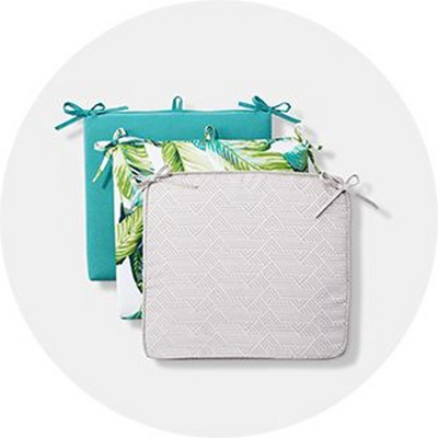 outdoor lawn chair cushions