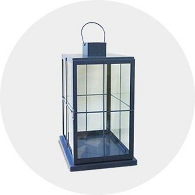 Solar carriage lantern