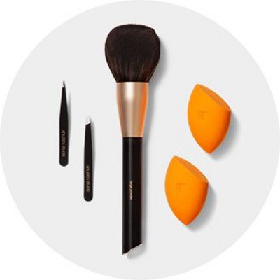 10 Pcs Oval makeup brush set. from LA makeup for Sale in Los Angeles, CA -  OfferUp