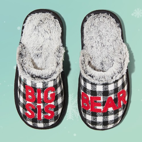 Girls' Family Sleep Big Sis Bear Slippers - Wondershop™ Black 7-8