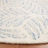 Jardin JAR729 Hand Tufted Indoor Rugs - Safavieh - 3 of 4