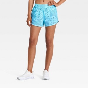 Women's Woven Mid-Rise Run Shorts 3