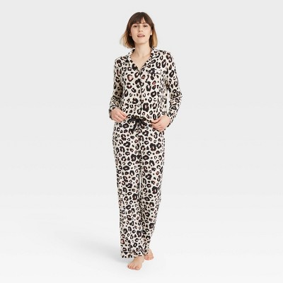 Women's Leopard Print Beautifully Soft Long Sleeve Notch Collar Top And  Pants Pajama Set - Stars Above™ Light Beige Xxl : Target