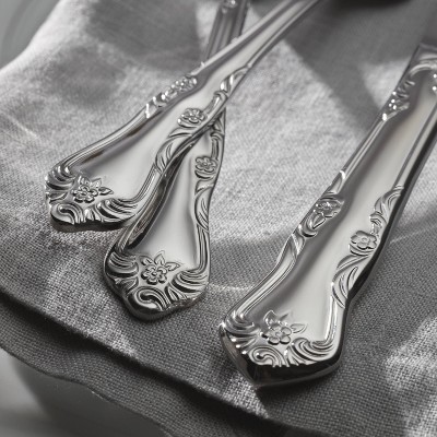 Oneida Azalea 45-Piece Stainless Steel Flatware Set