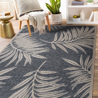 Blue Floral 5' x 7' Reversible Synthetic Area Rug