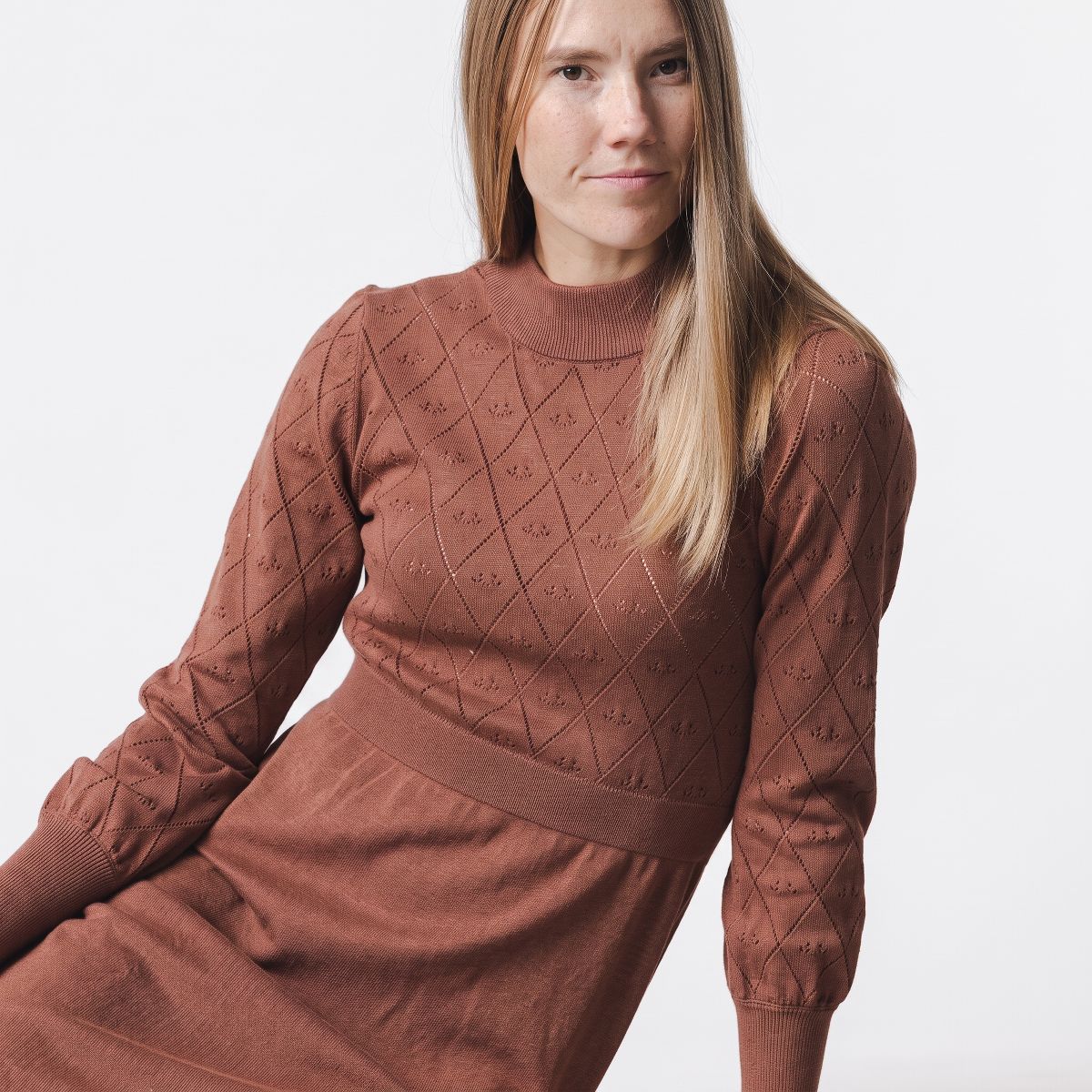Hope & Henry Women's Organic Cotton Puff Sleeve Pointelle Sweater Dress - thumbnail 3