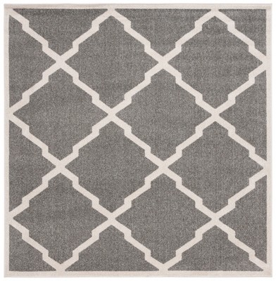 Amherst AMT421 Power Loomed Indoor Rug -Safavieh