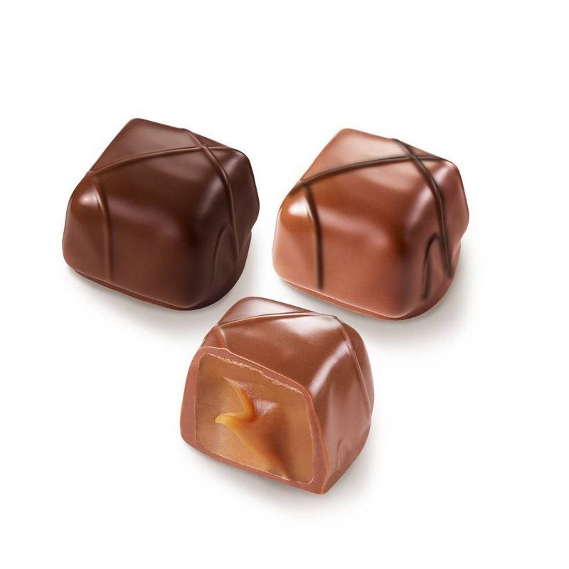 Godiva Assorted Goldmark Chocolate Giftbox - 11pc, 3 of 5