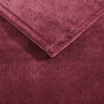 Luxurious Dark Red Sherpa 50"x60" Reversible Plush Throw
