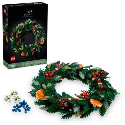 LEGO Icons Wreath-Making Kit and Holiday Garland 10340