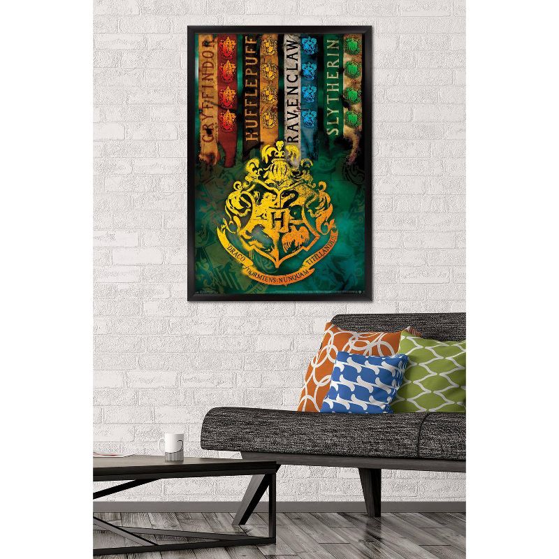 Harry Potter - Crests Framed Poster Trends International, 3 of 7