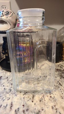 Joyjolt Beverage Serveware Glass Pitcher With Handle & 2 Lids - 60 Oz Carafe  For Hot Liquids Or Cold Drinks : Target