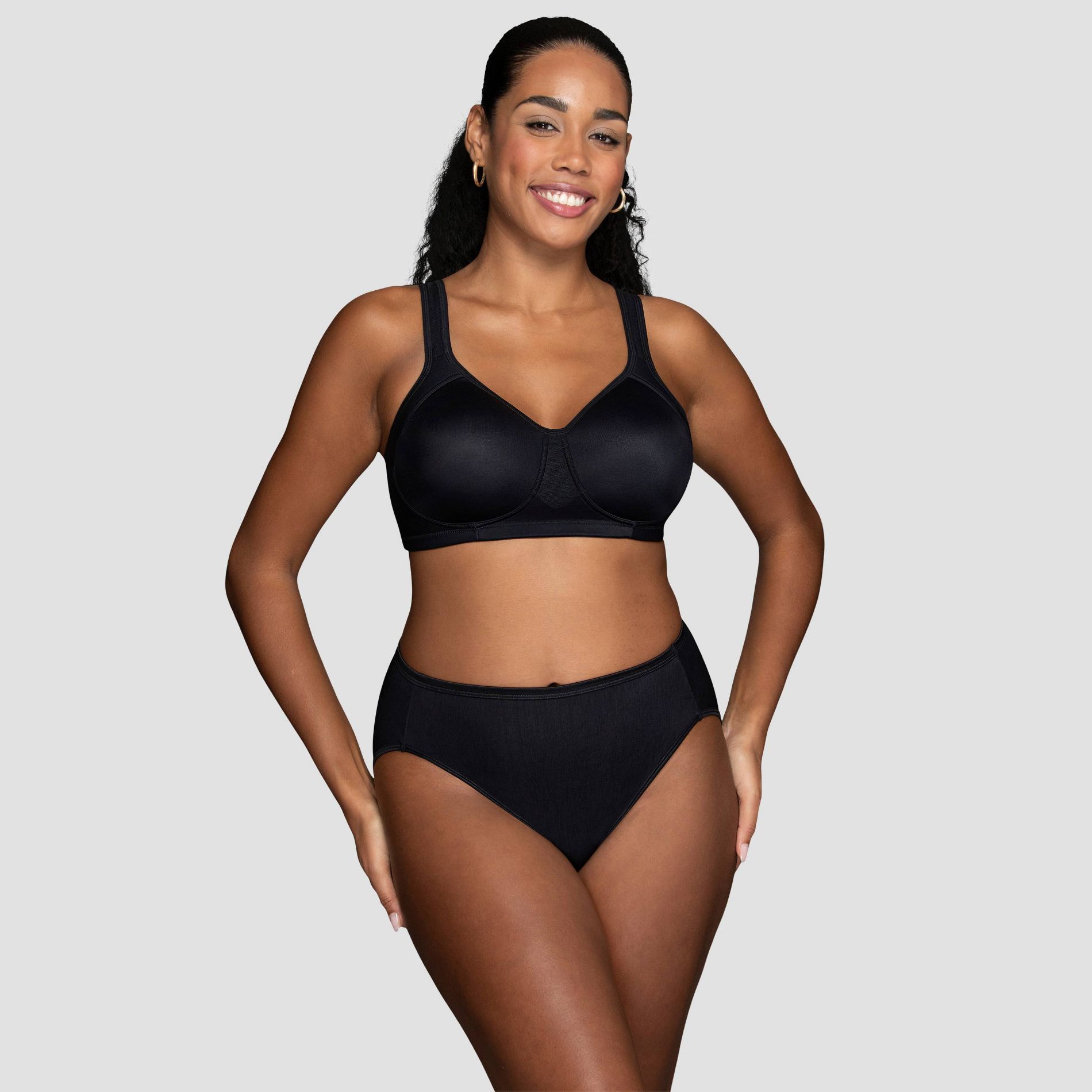 Vanity Fair Lingerie Women's Sport Medium Impact Wireless Bra Inspired By You - Black 38C: Molded Cup, Microfiber