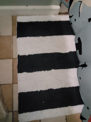 Rugby Striped Kids' Bath Rug Navy - Pillowfort™