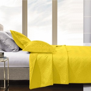 2/3 Pieces Silk Satin Quilt Set, Luxury Geometric Pattern Coverlet Set for All Seasons - NTBAY - 1 of 4