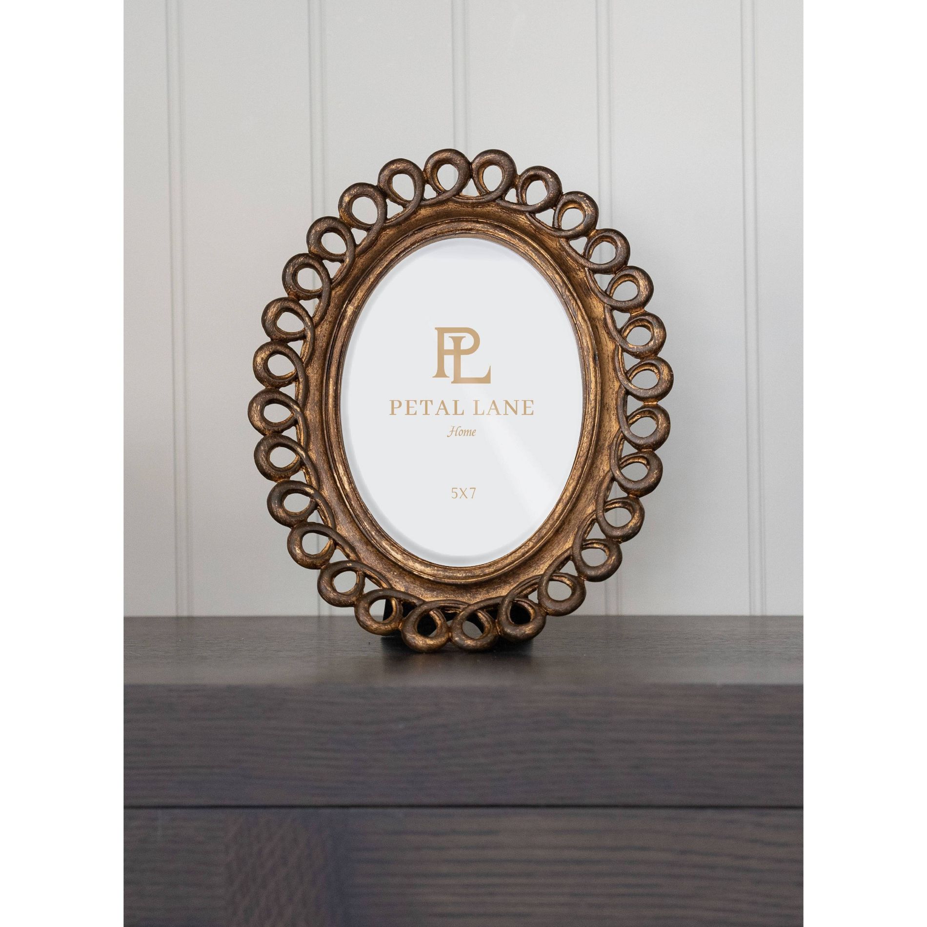 Petal Lane 5"x7" Scalloped Oval Table Frame: Luxury Glam Style, Resin, Easel Back, Tabletop Display