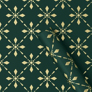 30” 25 sq ft Christmas Roll Wrap Gold Snowflake on Green - Wondershop™ - 1 of 3