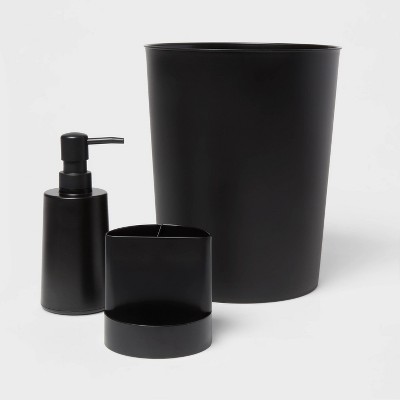 Rubber-Coated Black Bath Accessories