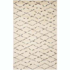 Casablanca CSB847 Hand Tufted Indoor Rug - Safavieh - 1 of 3