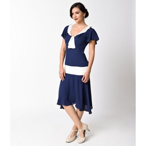 Unique Vintage Women's Wilshire Flapper Day Dress - 1 of 4
