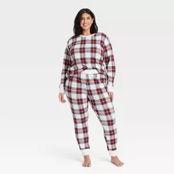 Women's Plus Size Thermal Pajama Set - Stars Above™ White Plaid 4X