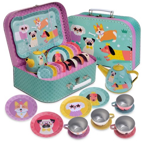 Tea set in carrying case offers