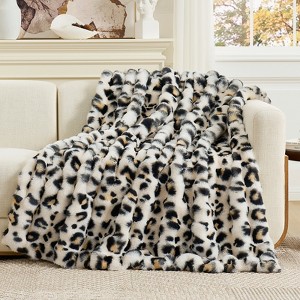 Cozy Bliss Animal Print Faux Fur Bubble Throw Blanket - 1 of 4