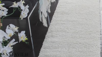 Ivory 4' x 6' Hand-Knotted Shag Area Rug