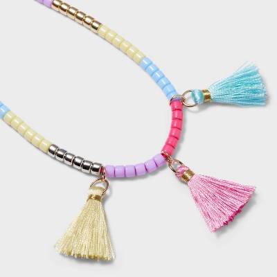 Bright Tassel