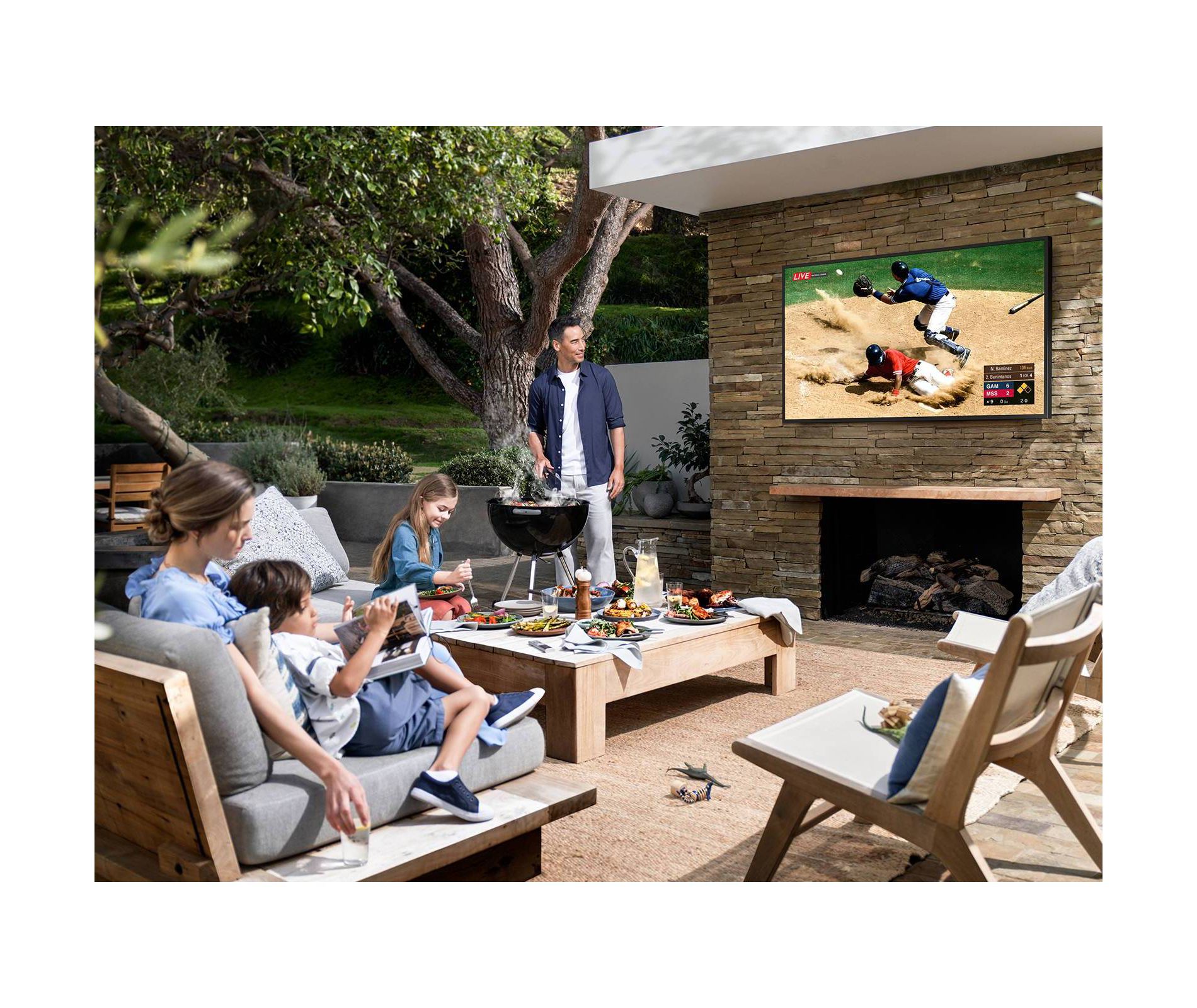 Samsung 75" The Terrace Outdoor QLED 4K UHD Smart TV (QN75LST7T): Bluetooth & Wi-Fi