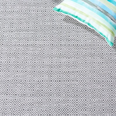 Hampton Ivory and Black Square Indoor/Outdoor Rug