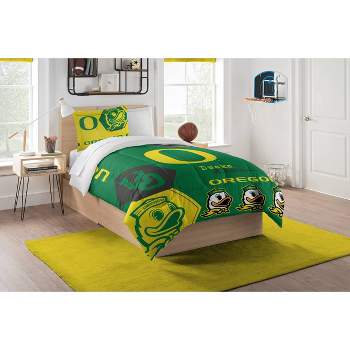 NCAA Oregon Ducks Hexagon Comforter Set - Twin