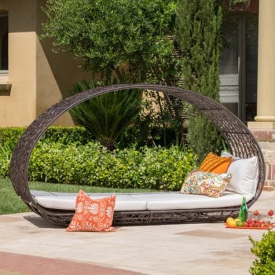 Curved Rattan Daybed with Cushions and Canopy, 2-Person Patio Lounger with Metal Frame, Outdoor Lounge Seating for Garden or Pool–The Pop Home