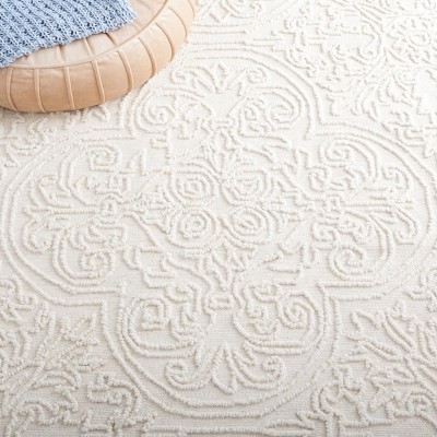 Eco-Friendly Ivory Square Tufted Wool-Cotton-Silk Rug