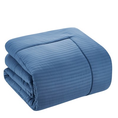 Luxurious White Queen 8-Piece Microfiber Down-Alternative Bed in a Bag Set