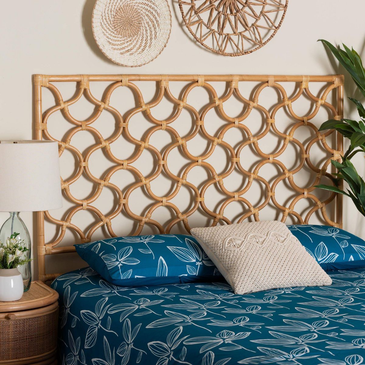 bali & pari Kalcya Rattan Standalone Headboard Light - thumbnail 7