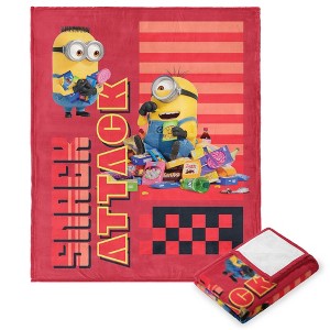 Despicable Me 4 Minion Snack Attack Cloud Throw Blanket 50x60